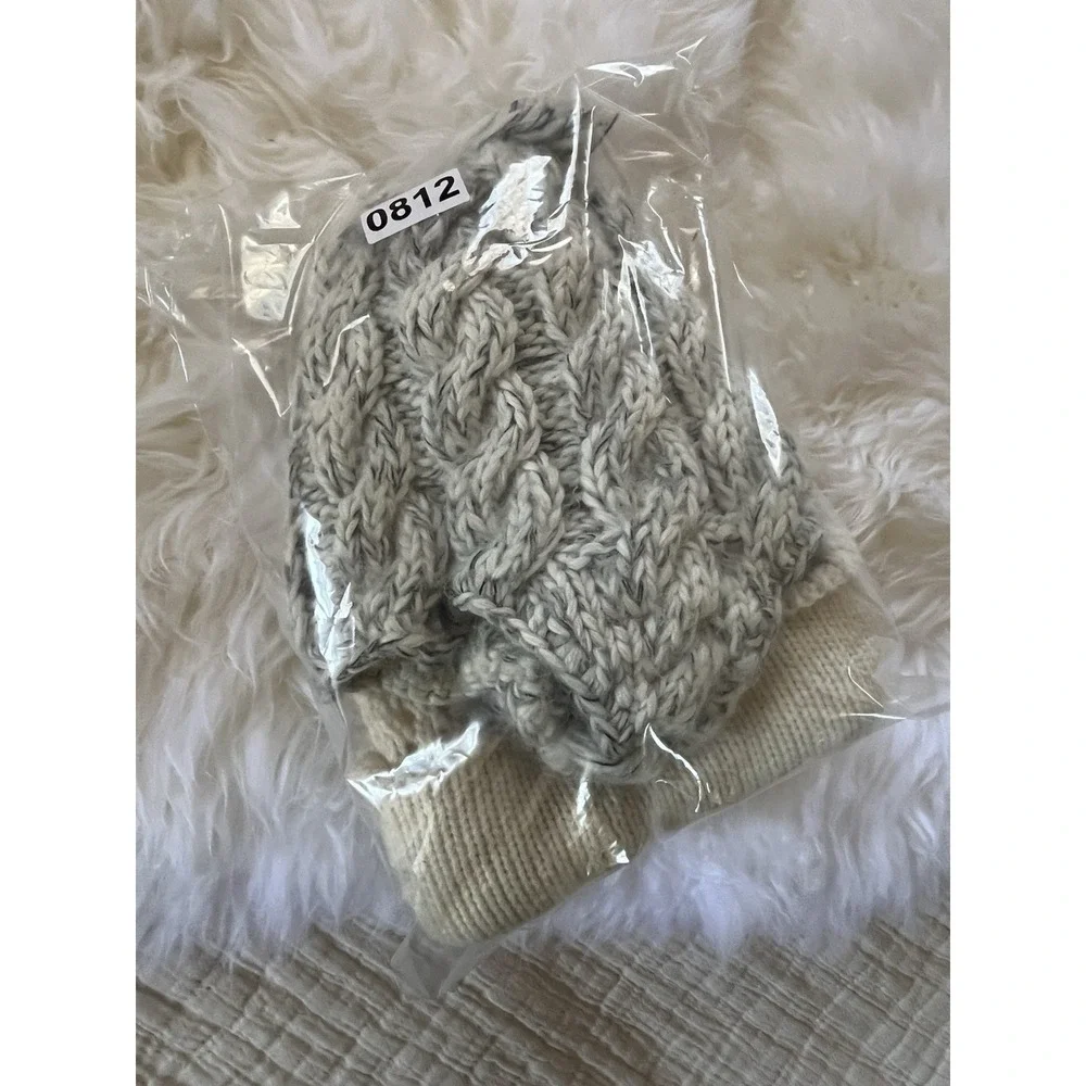 North Face Knit Beanie‎ & Cap Bundle